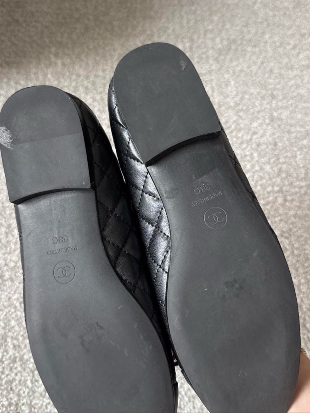 CHANEL Black Quilted CC Logo Ballet Flats - Picture 2 of 2